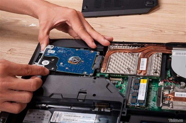 5 cách kéo dài tuổi thọ ổ cứng laptop