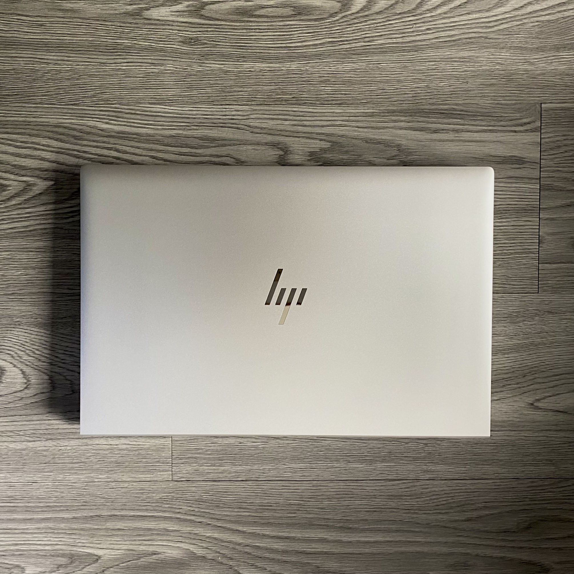 HP EliteBook 845 G8