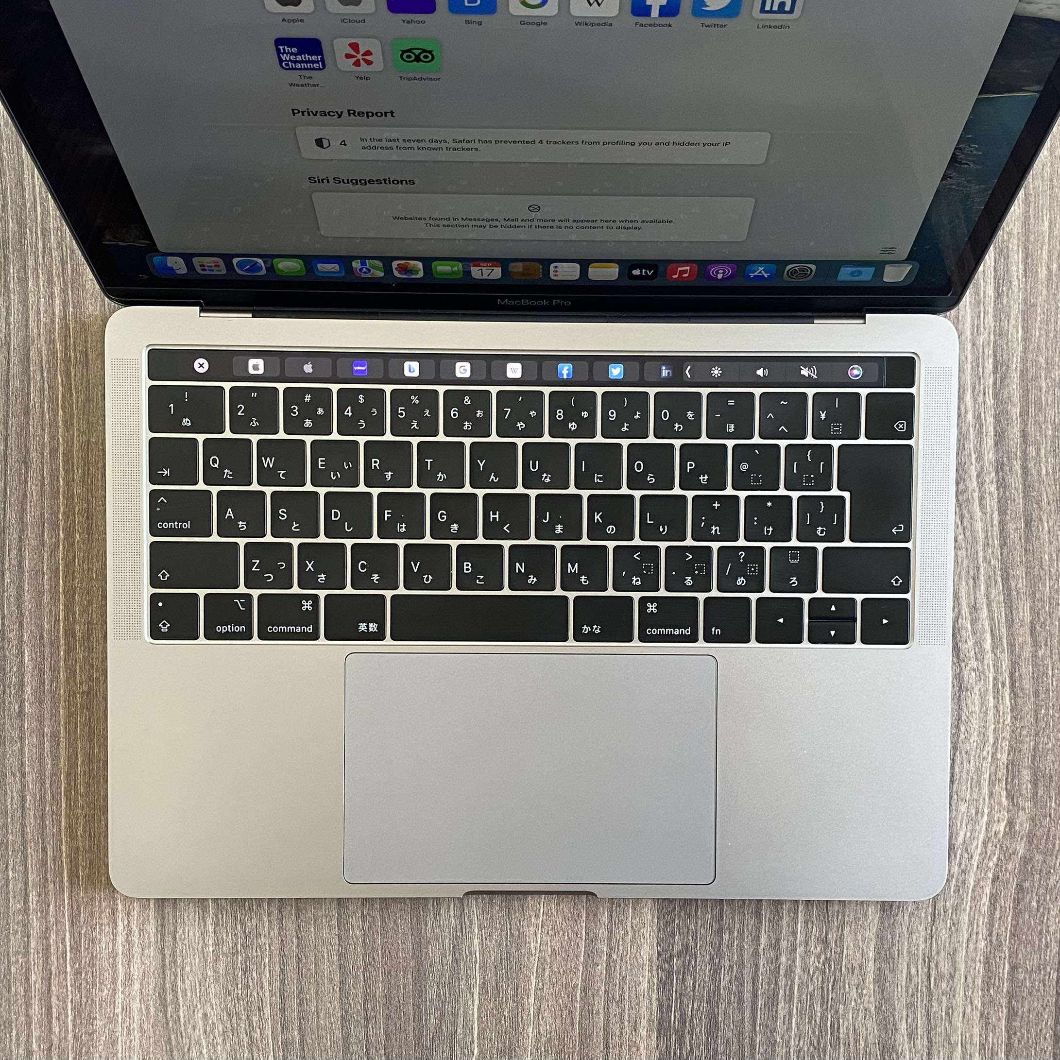 MacBook Pro (13-inch, 2019, Two Thunderbolt 3 ports) Core i5