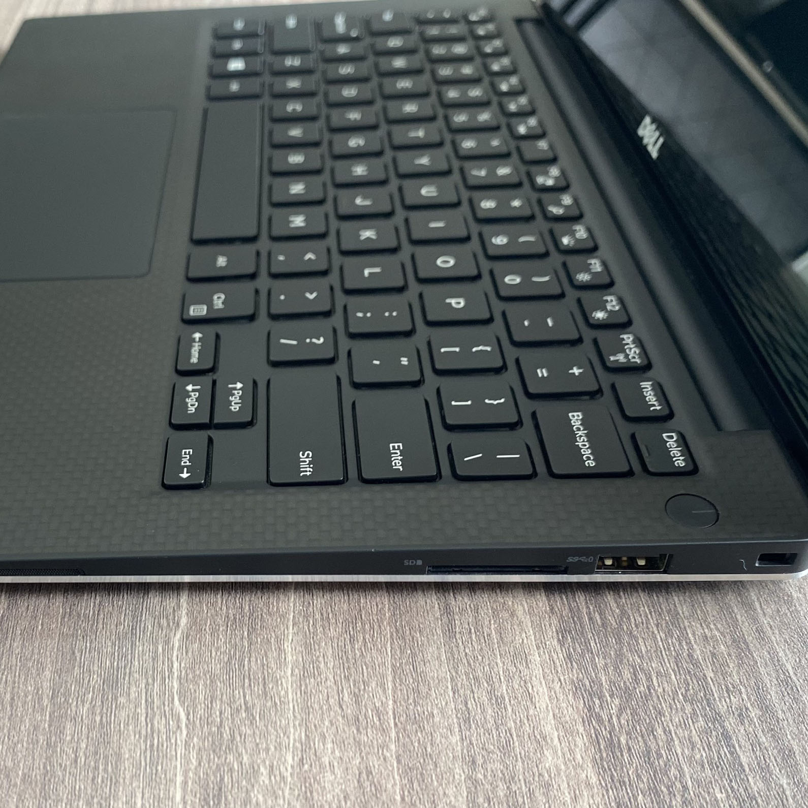 Dell XPS 9360