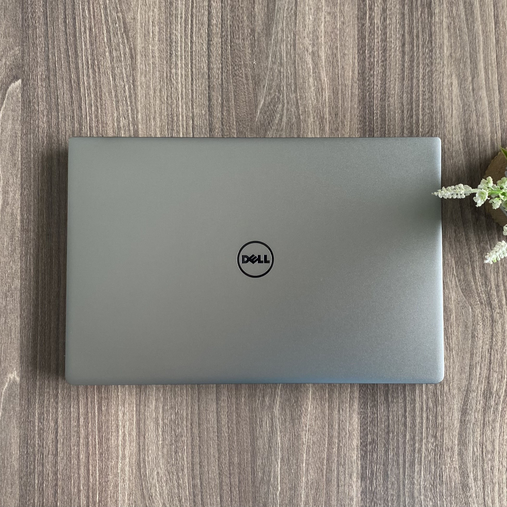 Dell XPS 9360