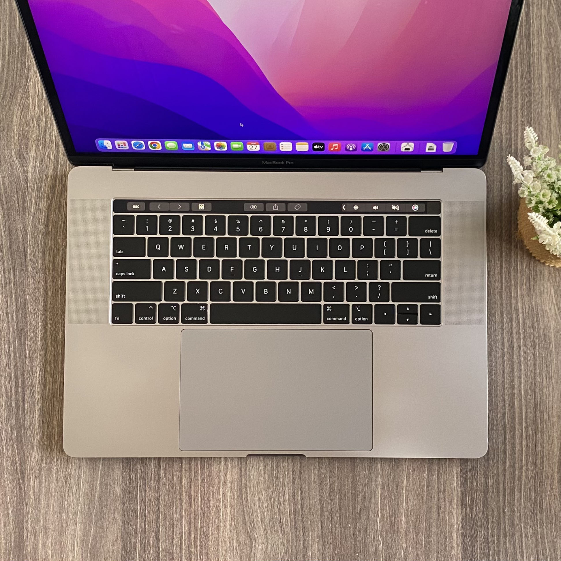 MacBook Pro (15-inch, 2018)