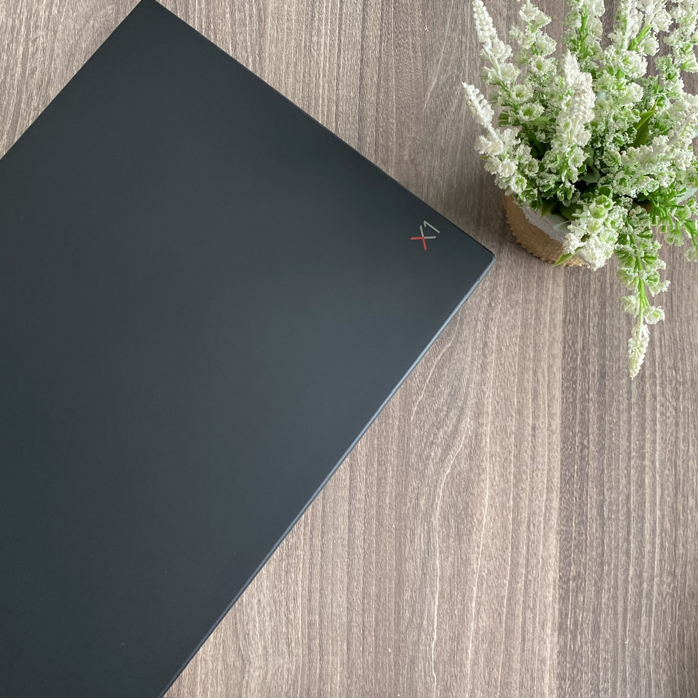 Lenovo Thinkpad X1 Carbon Gen 7