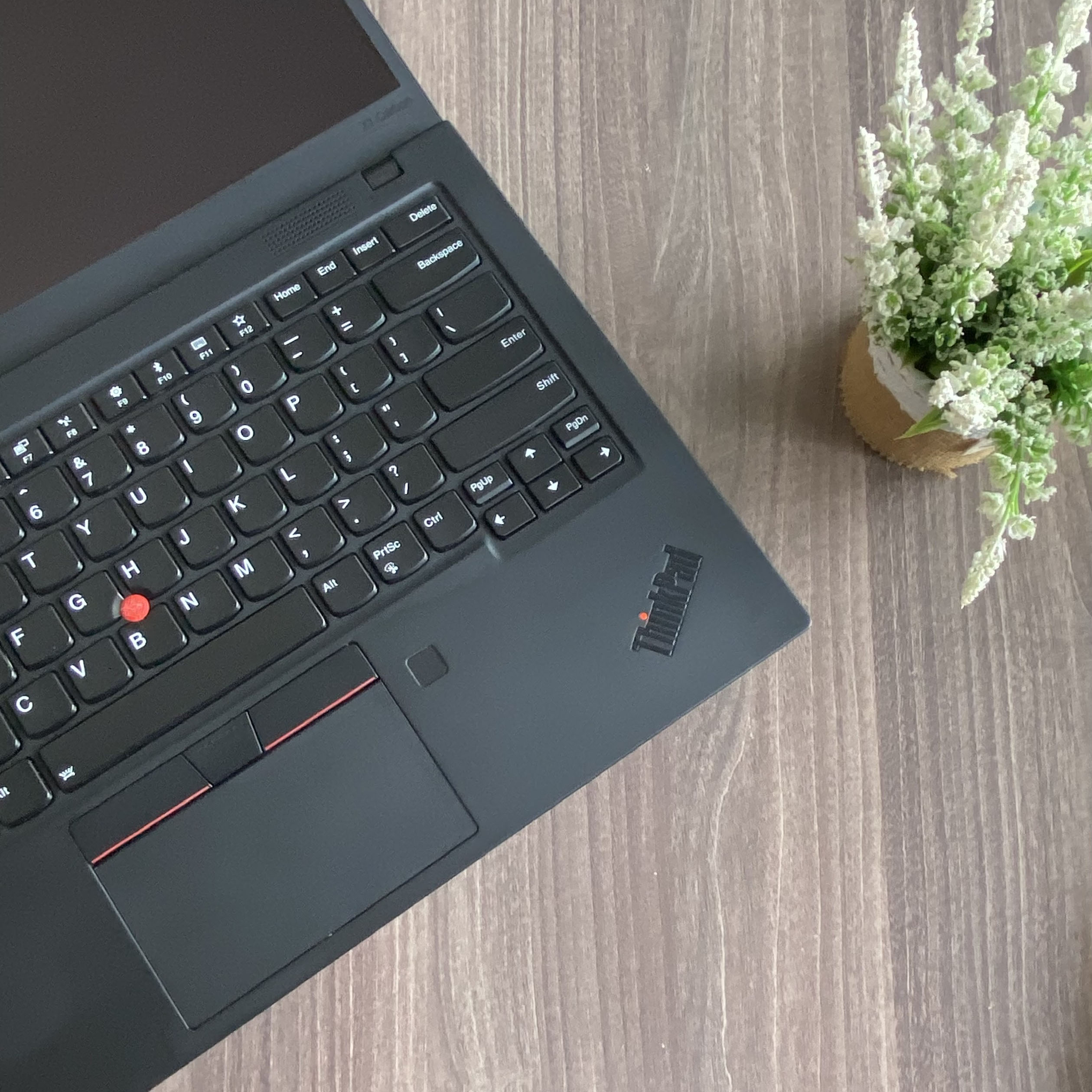 Lenovo Thinkpad X1 Carbon Gen 7
