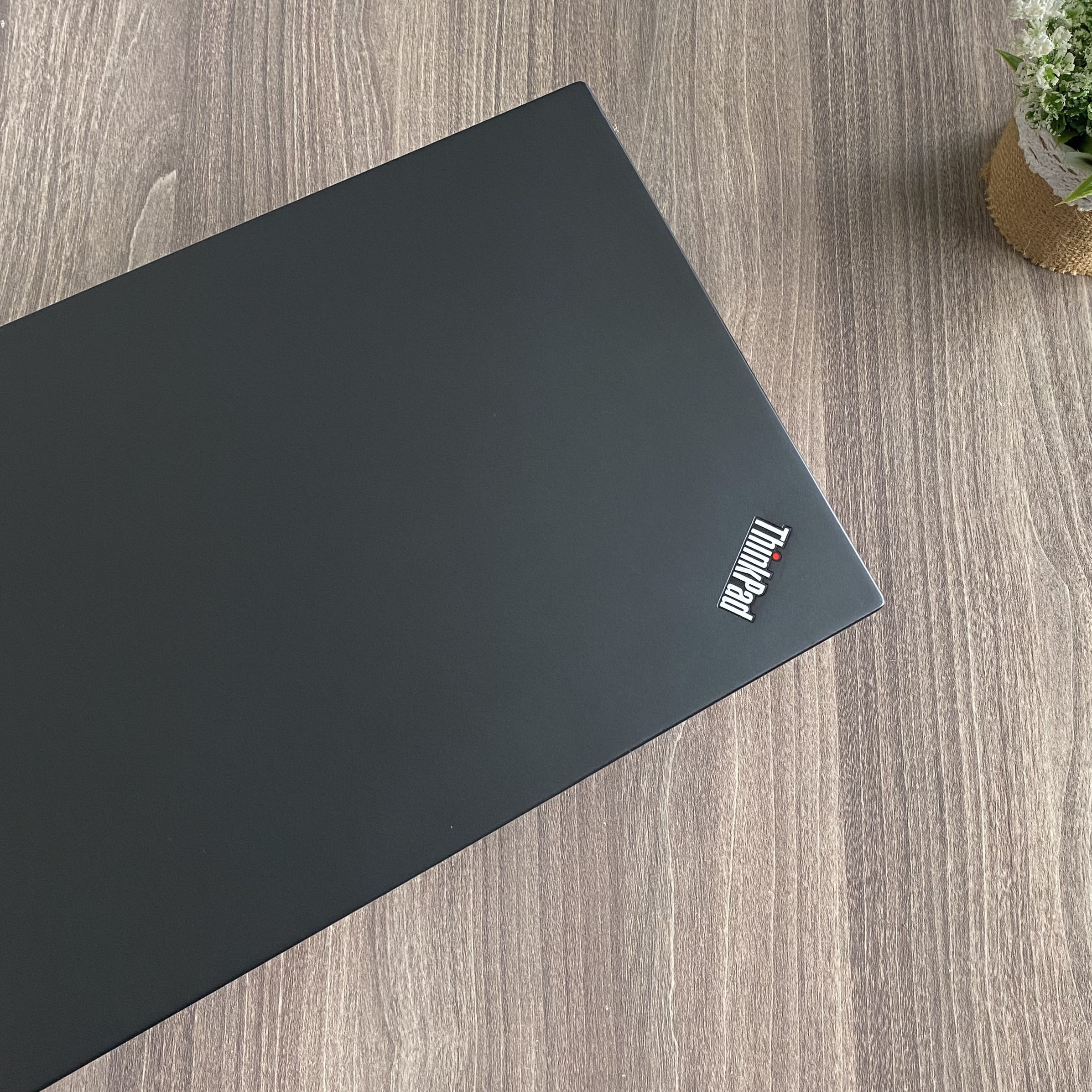 Lenovo Thinkpad T14s GEN 1