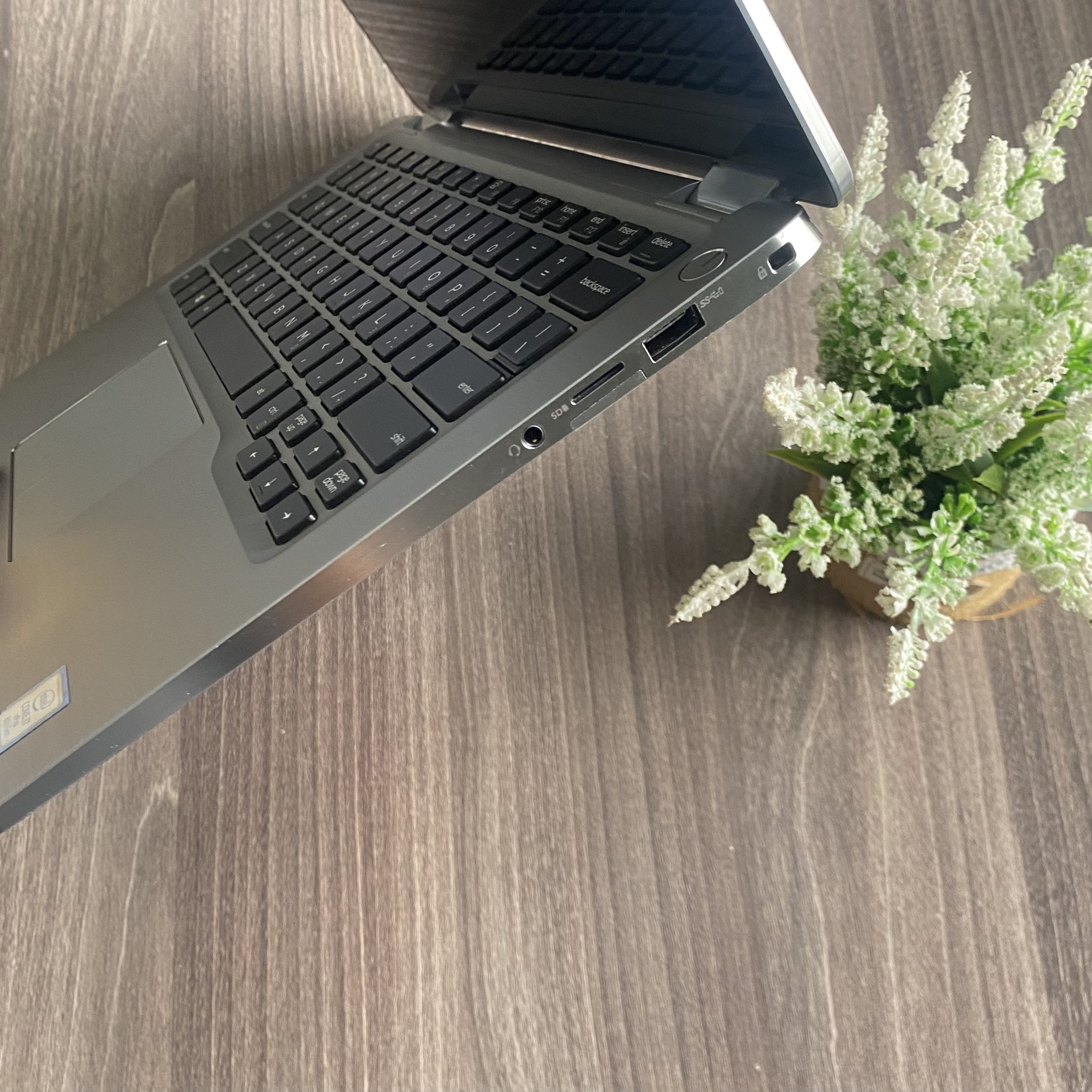 Dell Latitude 7400 2 IN 1