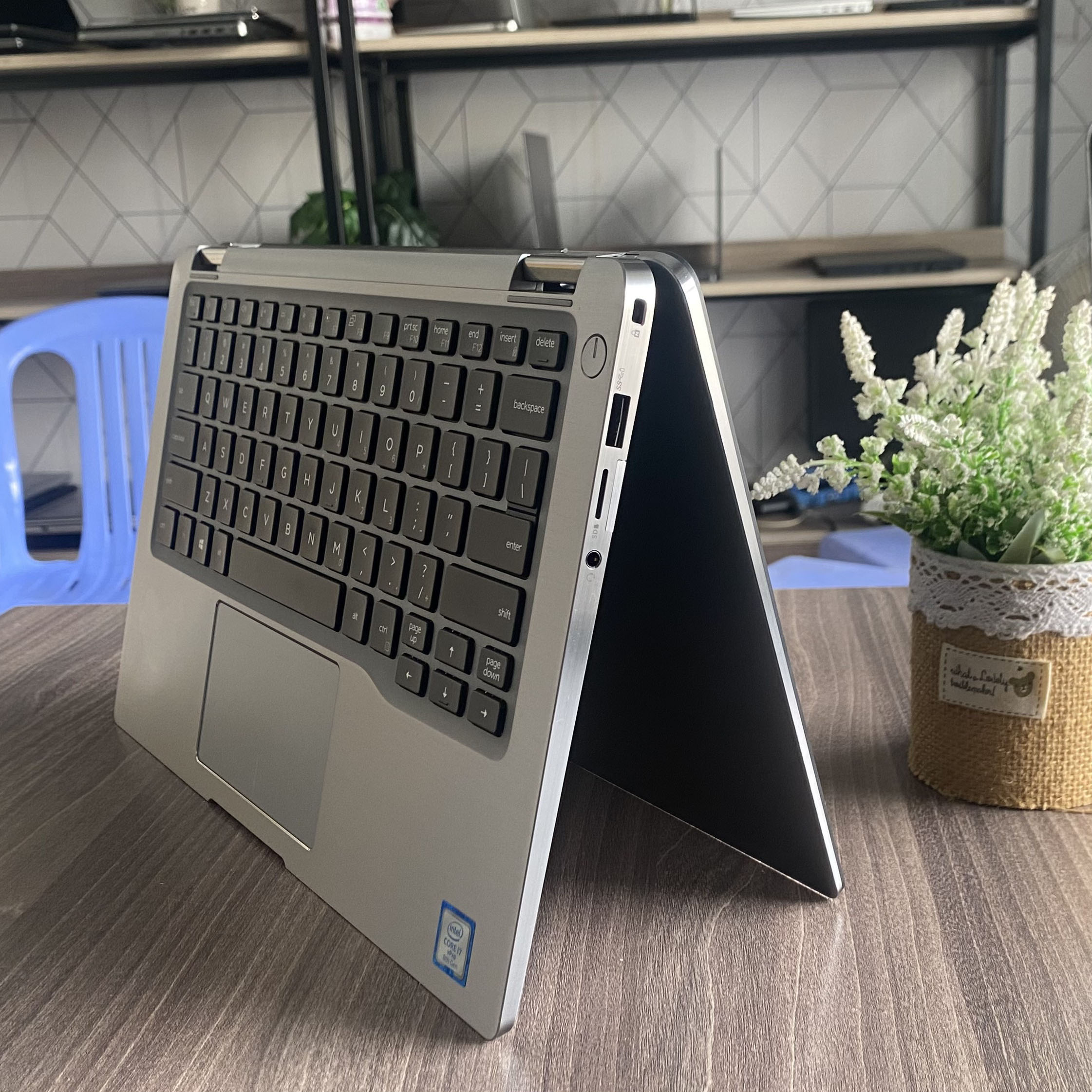 Dell Latitude 7400 2 IN 1