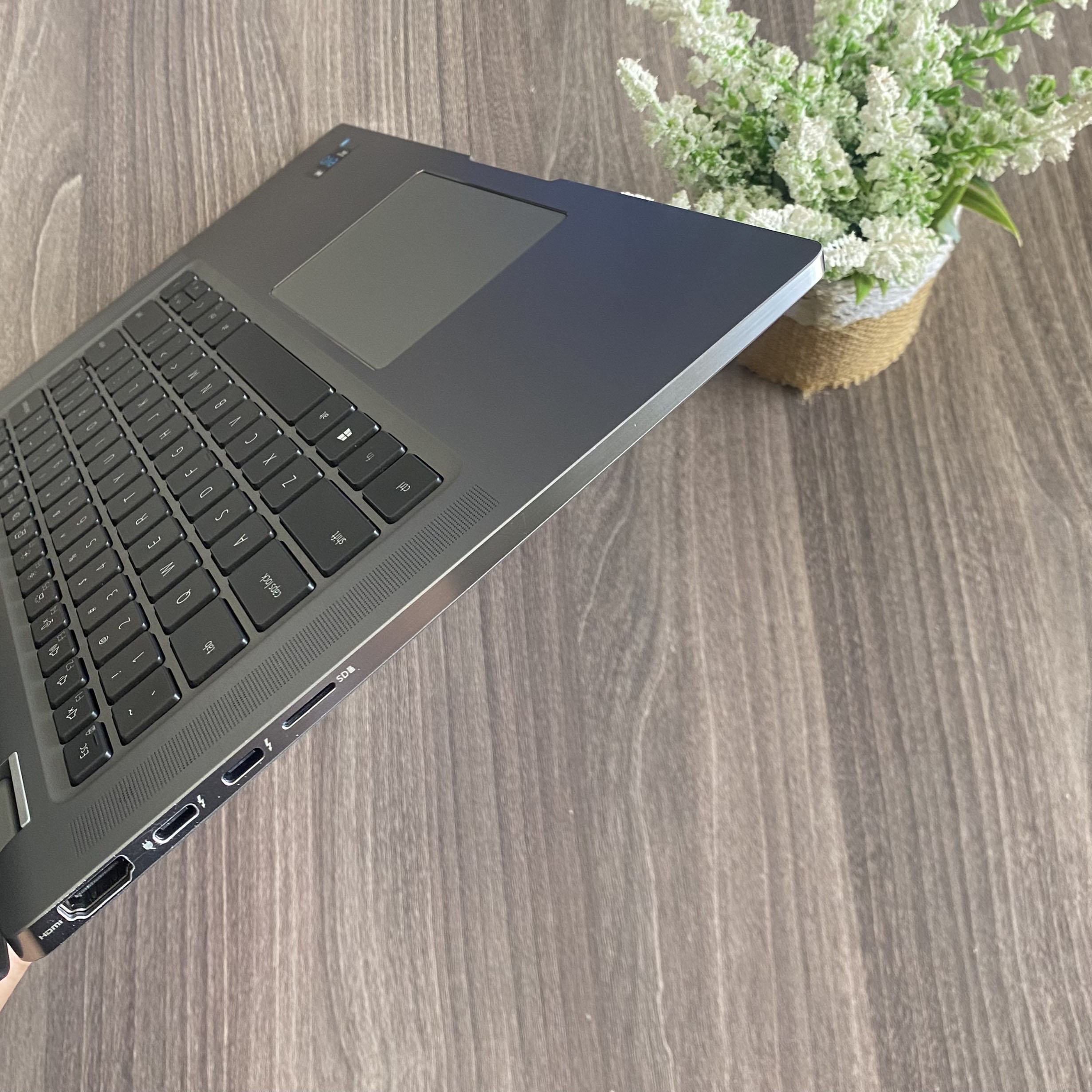 Dell Latitude 9520 Vỏ Nhôm Đẳng Cấp