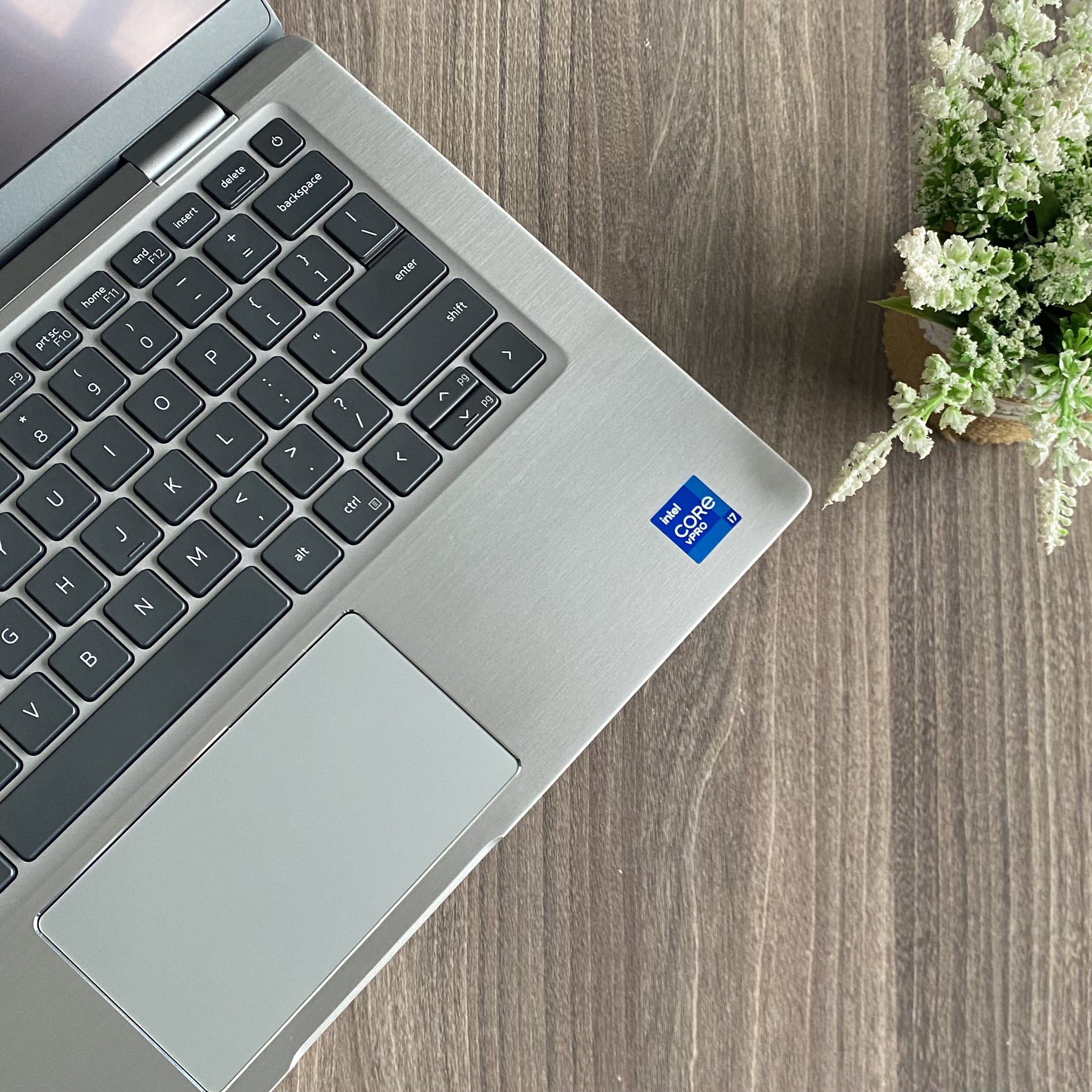 Dell Latitude 7320 Aluminium Màu Bạc