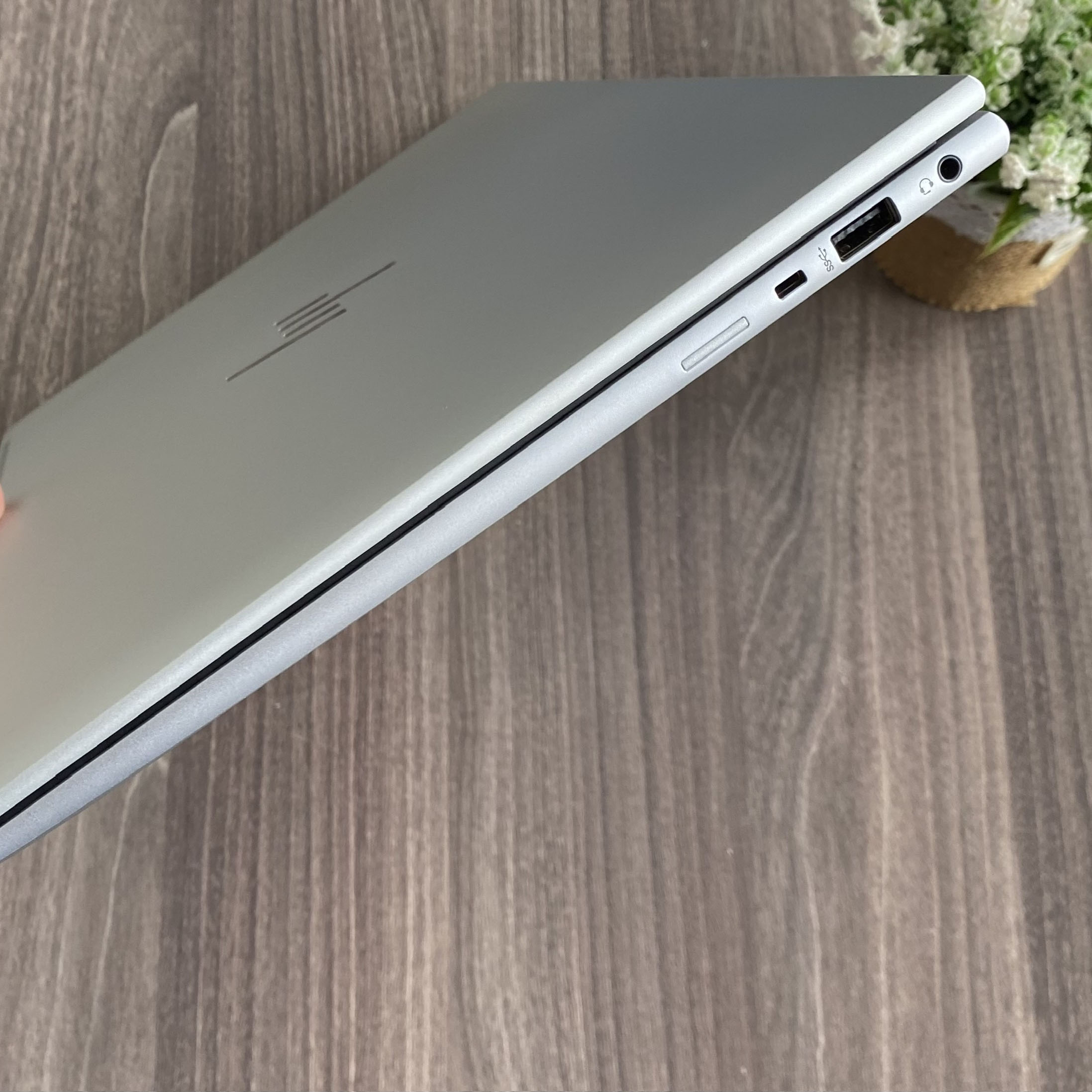 HP Elitebook 840 G9