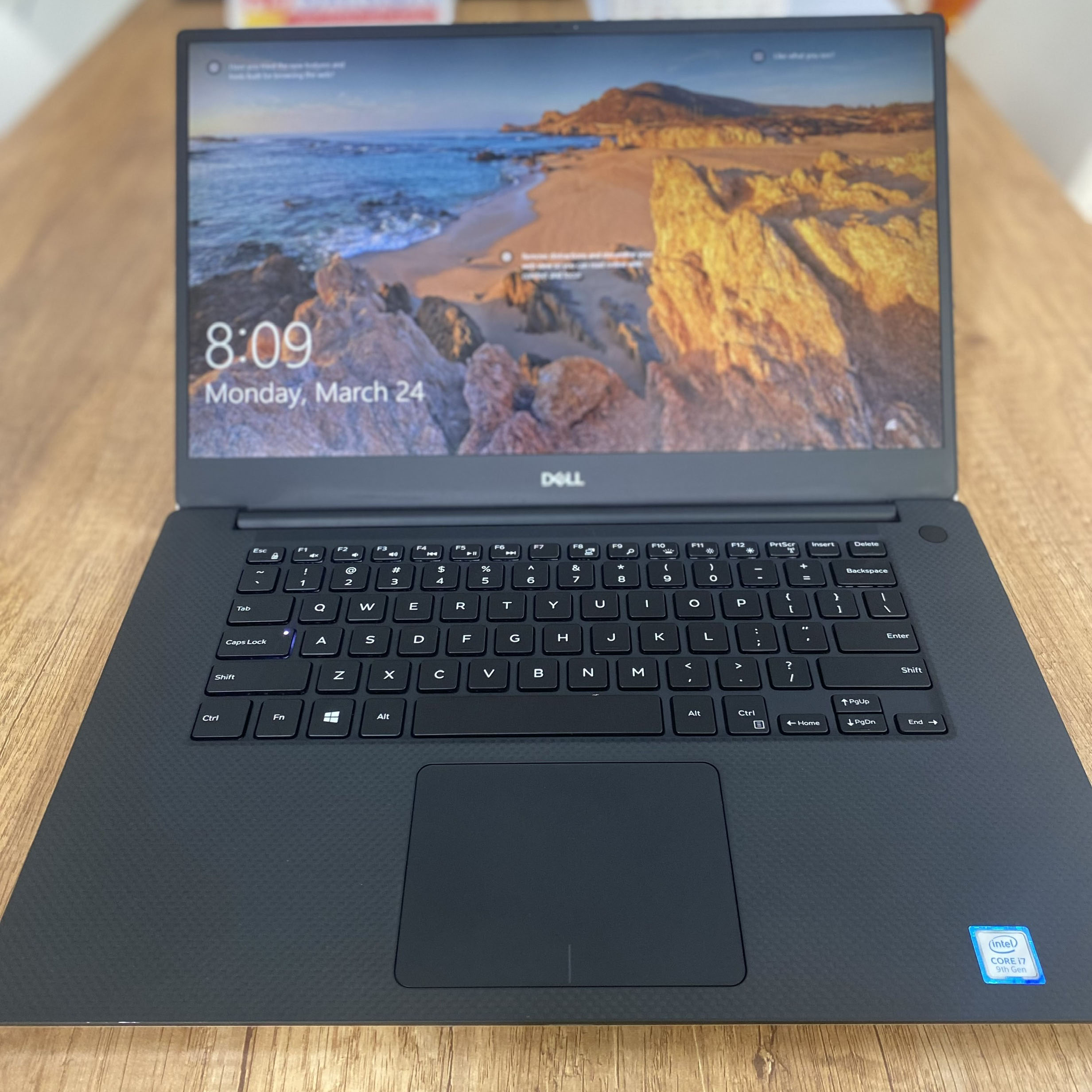 Dell XPS 15 7590 Chuyên Game Đồ Họa