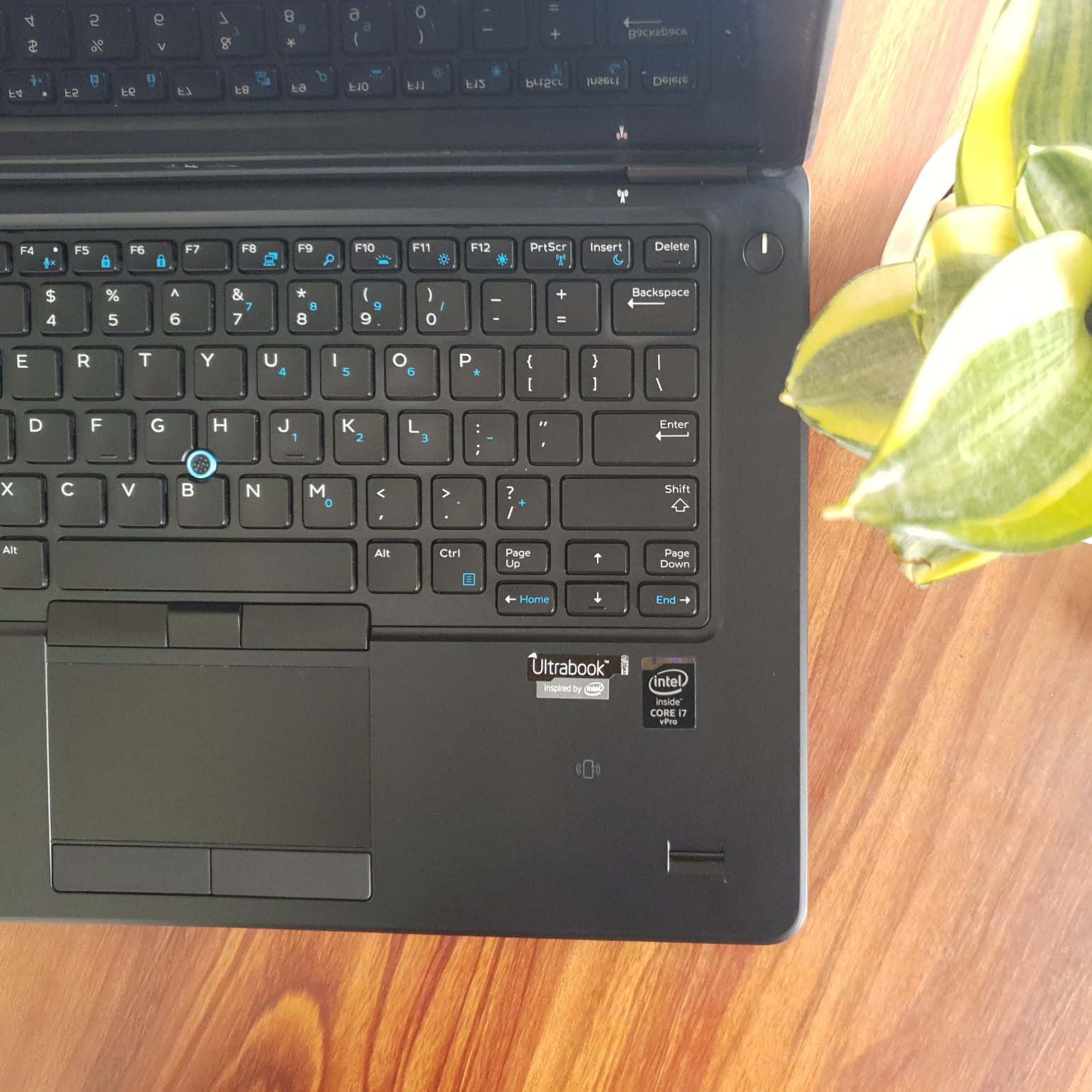 Dell Latitude E7450 Core i7 / RAM 8GB / SSD 256GB