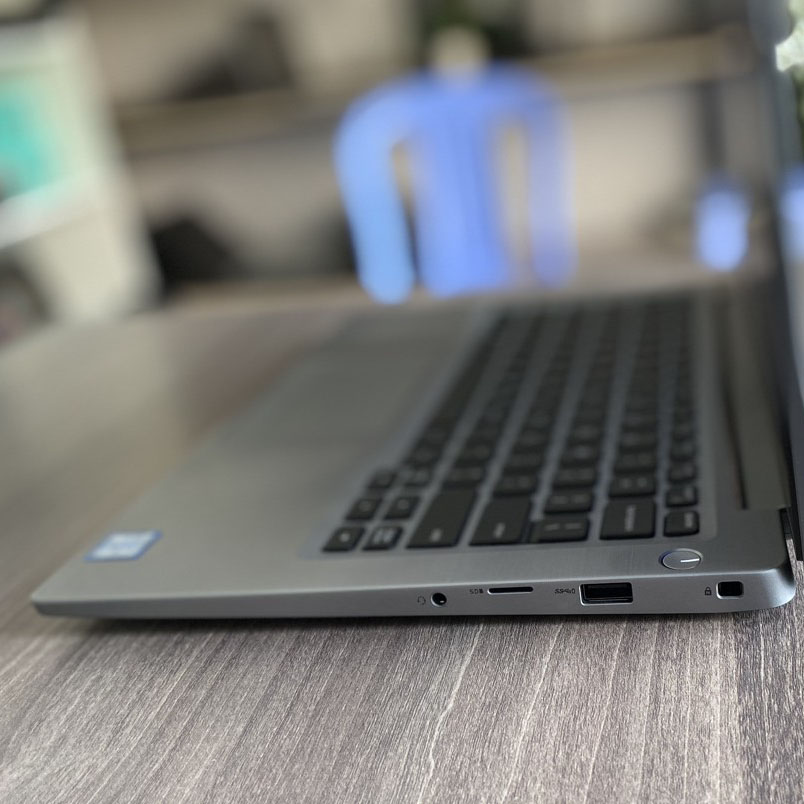 Dell Latitude 7400 Vỏ Nhôm